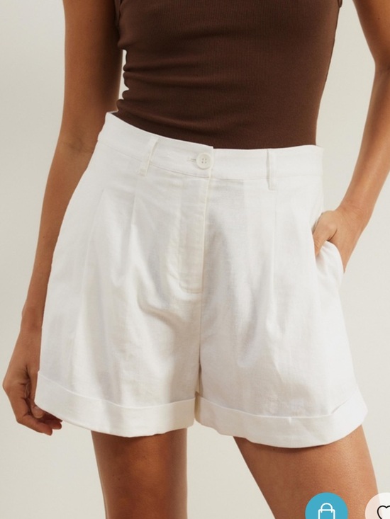 Brandy Melville Pants - Brandy Melville White Shorts